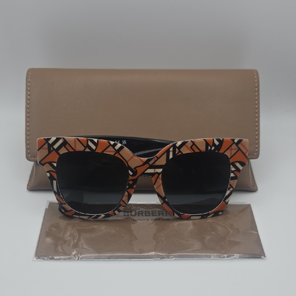 Burberry Accessories - Burberry Women's Orange Patterned Sunglasses